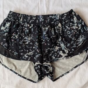 Lululemon Hottie Hot *2.5"Running Shorts In Pixel Haze Multi Black/Black Size 10